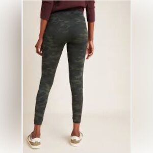 SPANX Camouflage Print Leggings